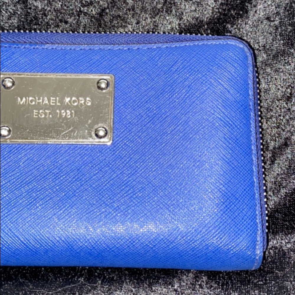 Michael Kors Dark Blue Wallet